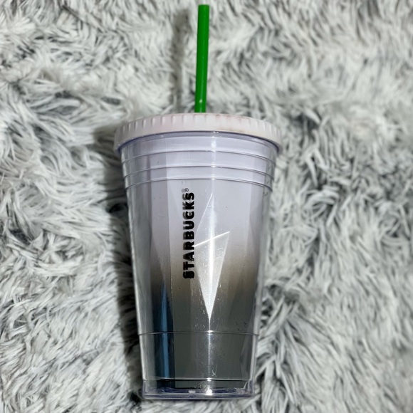 STARBUCKS-Ombré Insulated Tumbler/Starbucks straw. - Picture 4 of 11
